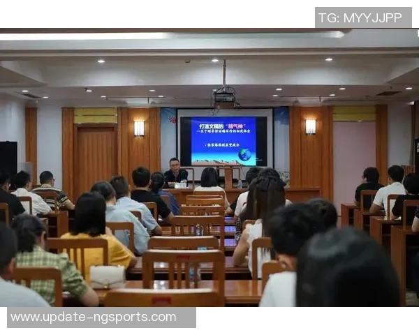 张家港足球俱乐部奋勇争先展现球队风采助力地方体育发展新篇章